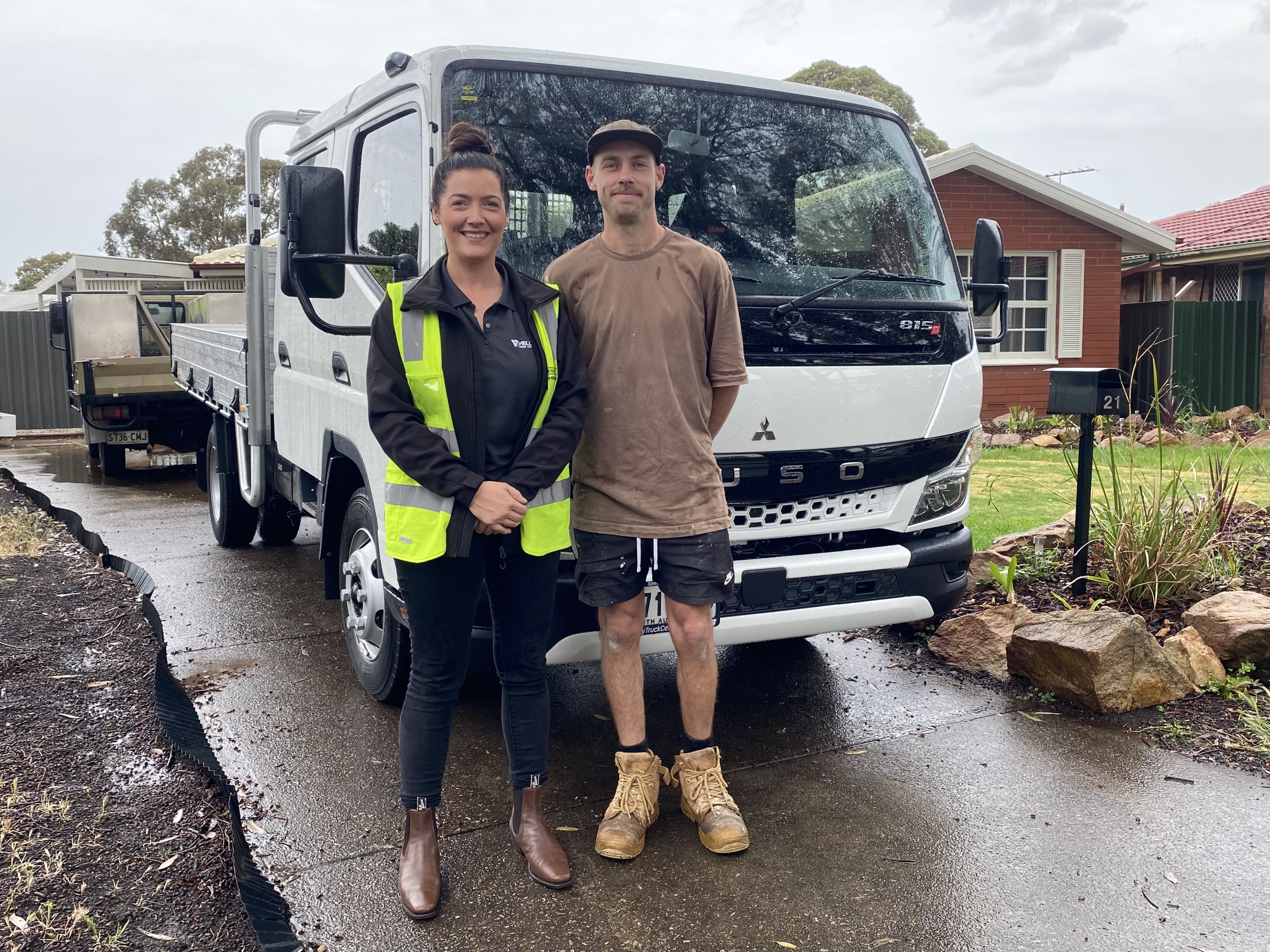 Brand new Fuso Canter 815 Crew